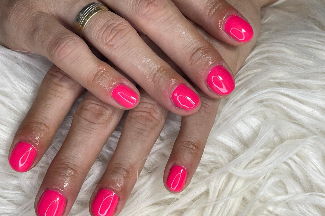 Bambola Nails Málaga, Torremolinos