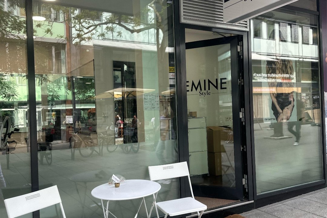 Haute Coiffure By Zahra - Frankfurt, Sandhofpassage, Frankfurt am Main