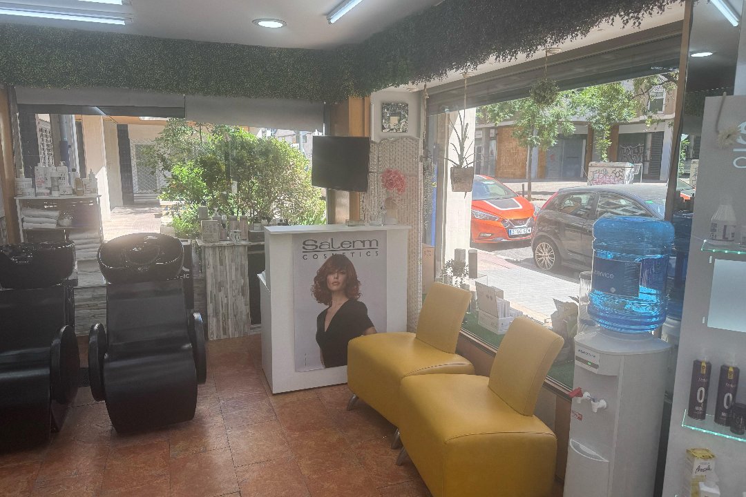 Perruqueria Estilistes D'coel-lo, Sector Centre, Provincia de Barcelona