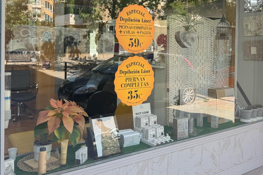 Perruqueria Estilistes D'coel-lo, Sector Centre, Provincia de Barcelona