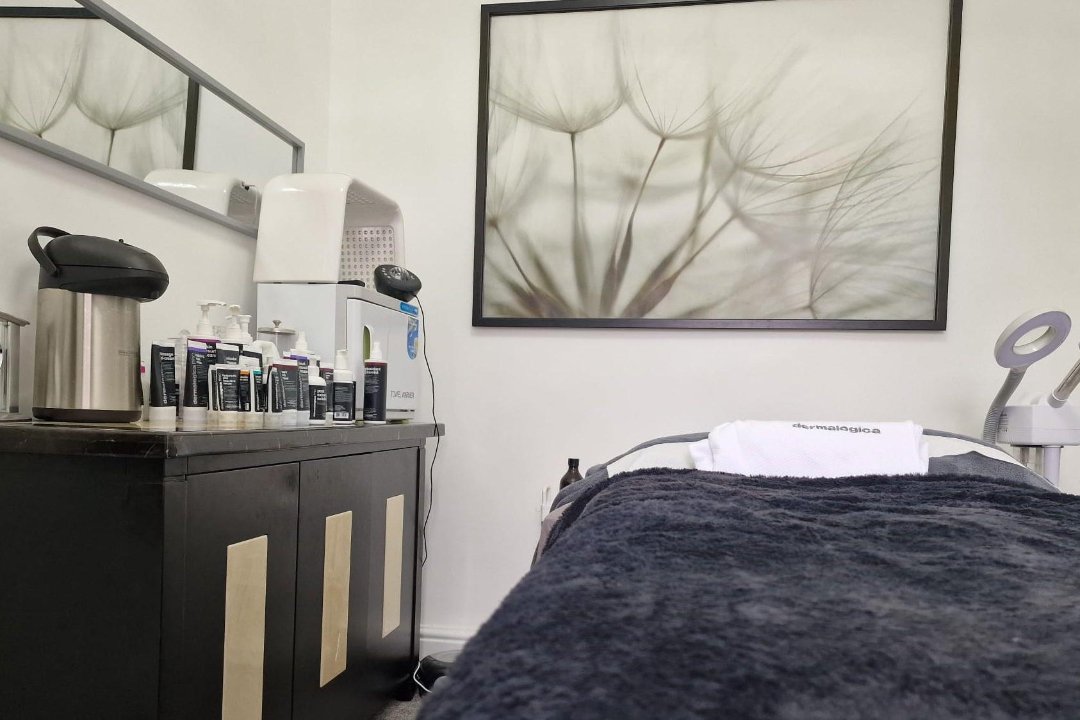 Iram's Beauty Lounge (Women only ), Lancaster, Lancashire