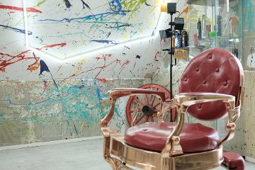 Chillbarber House