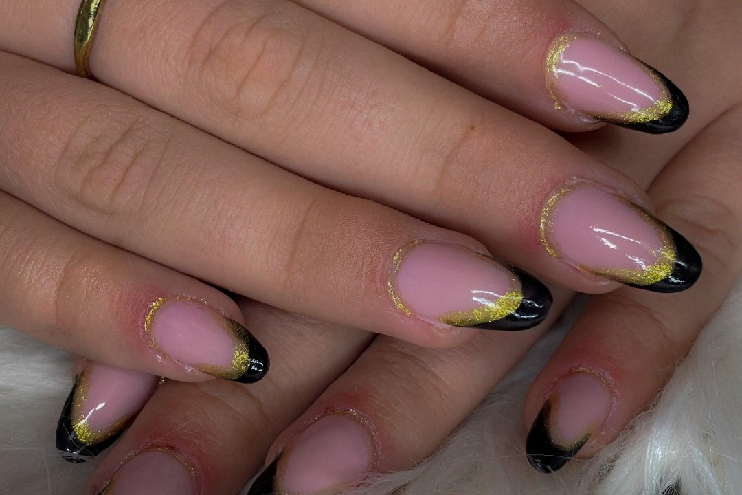 Bambola Nails Málaga, Torremolinos