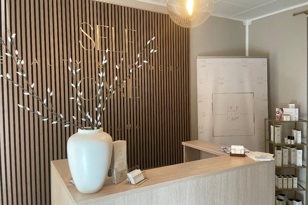 Self Care Beauty & Academy, Nord, Mönchengladbach