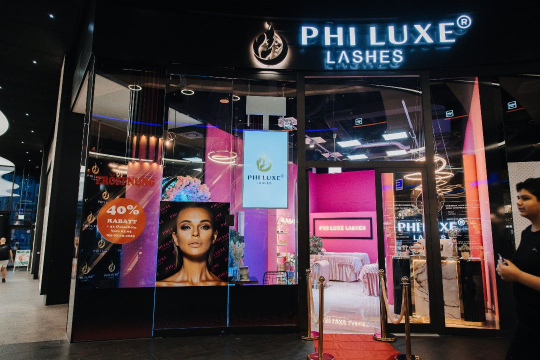 PHI LUXE LASHES™  Moa Bogen Center Berlin – Lash Extensions, Moabit, Berlin