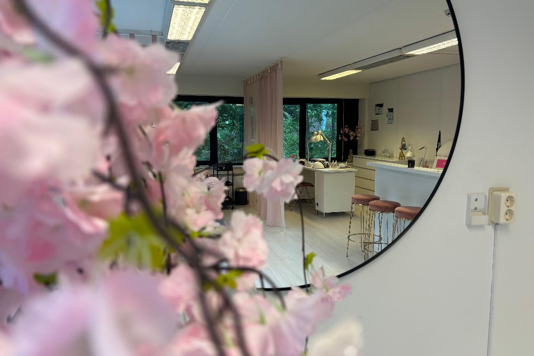 Nails By Lisa , Eemnes, Provincie Utrecht