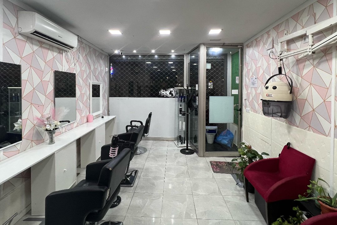 AIR Beauty Studio, Entrevías, Madrid