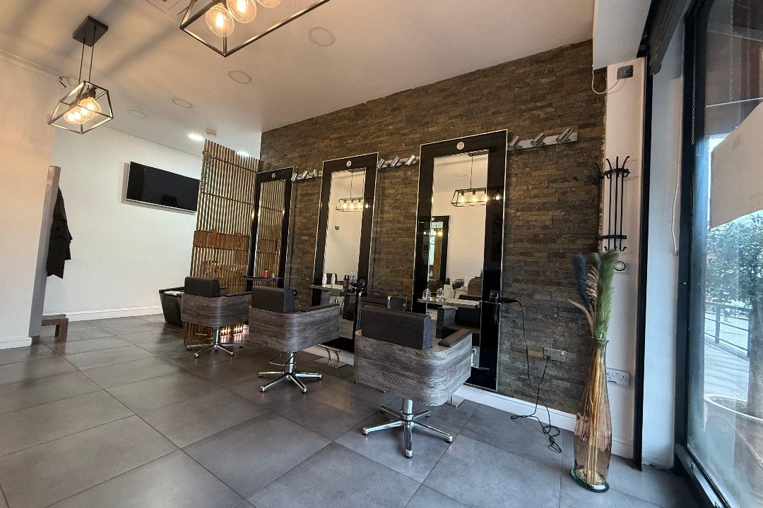 Bojangles Hair & Beauty, O2 Centre, London