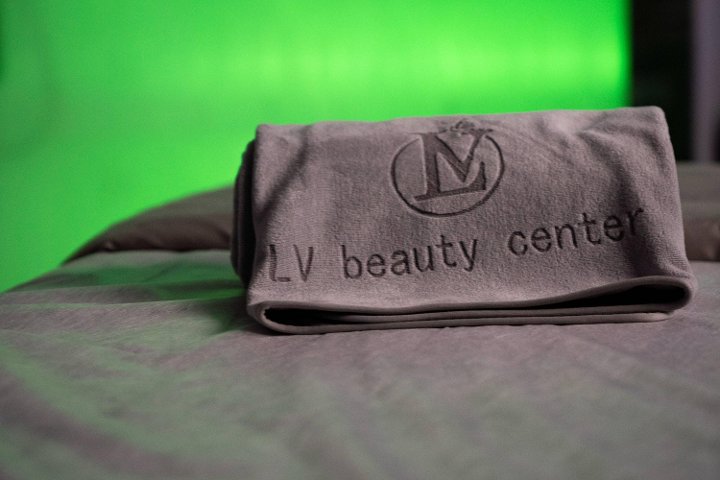 LV Beauty center - Onglerie Brescia - Photo de galerie - OneBooking