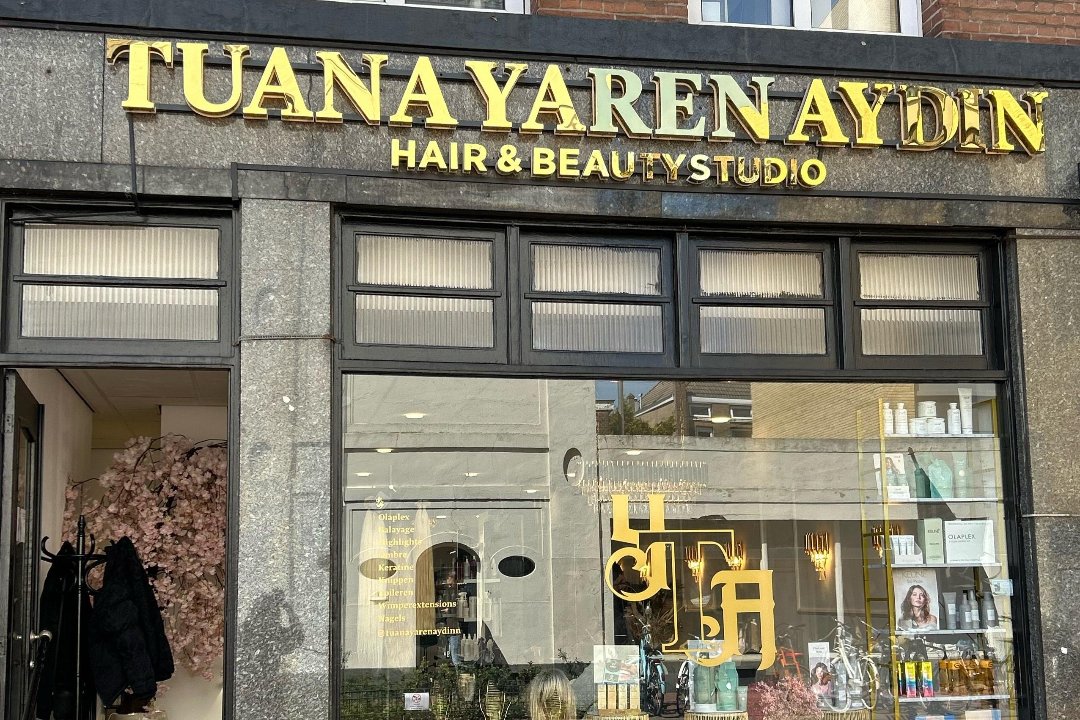 Tuana Yaren aydin hairstyling, Zoutmanstraat, Den Haag