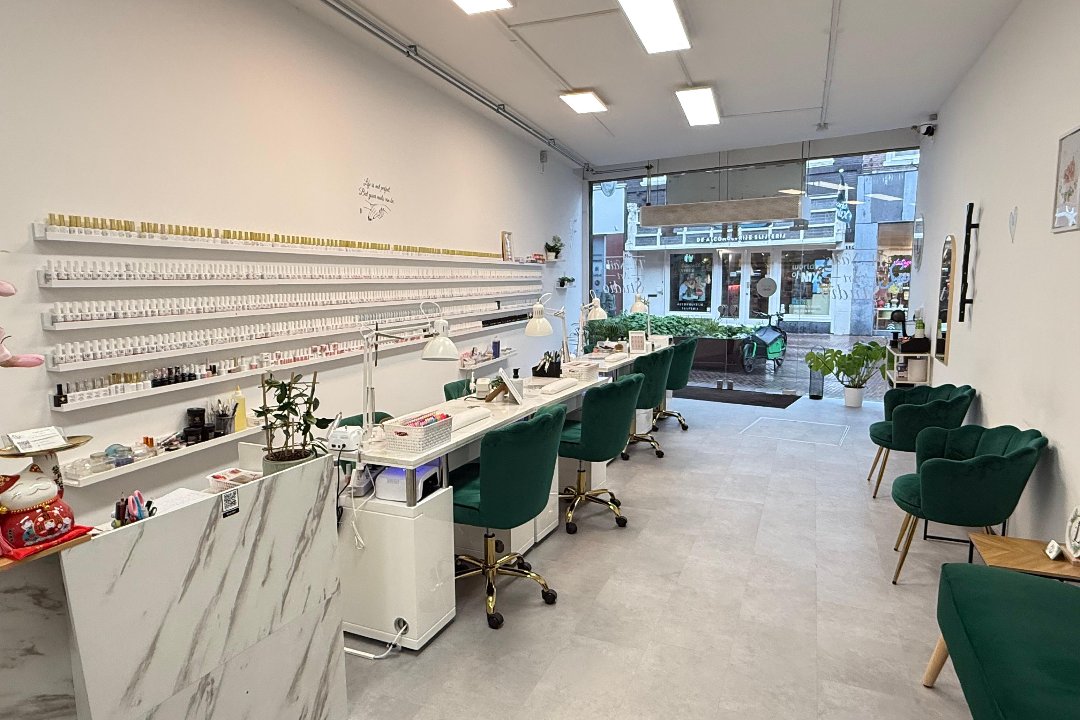 TL Nails Haarlem, Heiliglanden, Haarlem