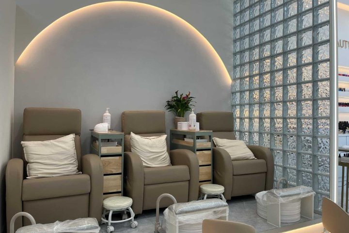 More Beauty Nail Spa - Onglerie Milano (MI) difronte all" Esselunga FELTRE - Photo de galerie - OneBooking