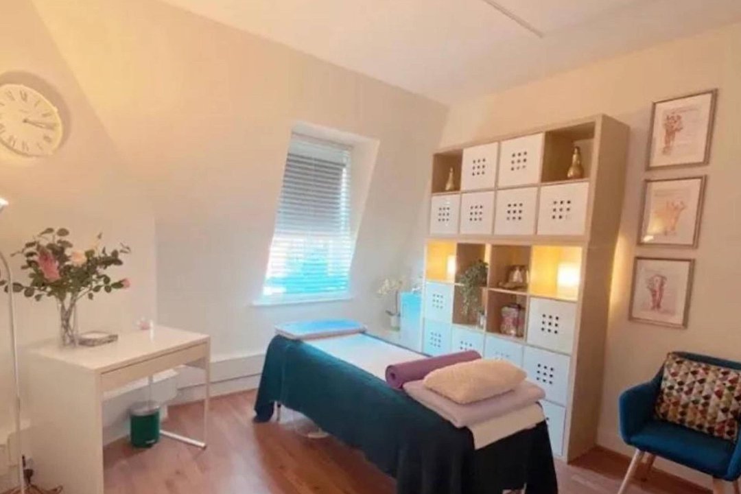 Natural Therapies, Ealing Broadway, London