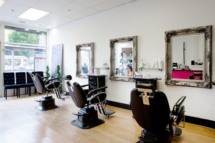 Nainas Beauty Box - Barkingside | Beauty Salon in Barkingside, London -  Treatwell