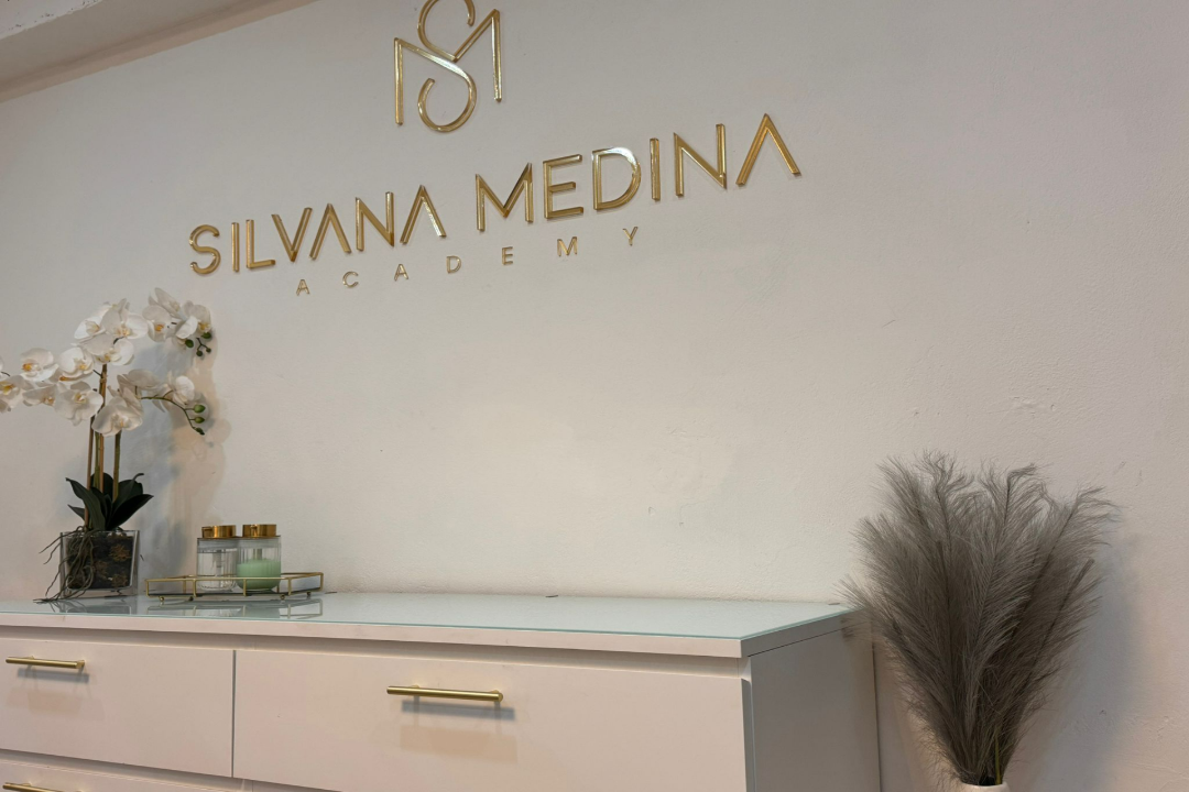 Blink Beauty By Silvana Medina, Albufeira