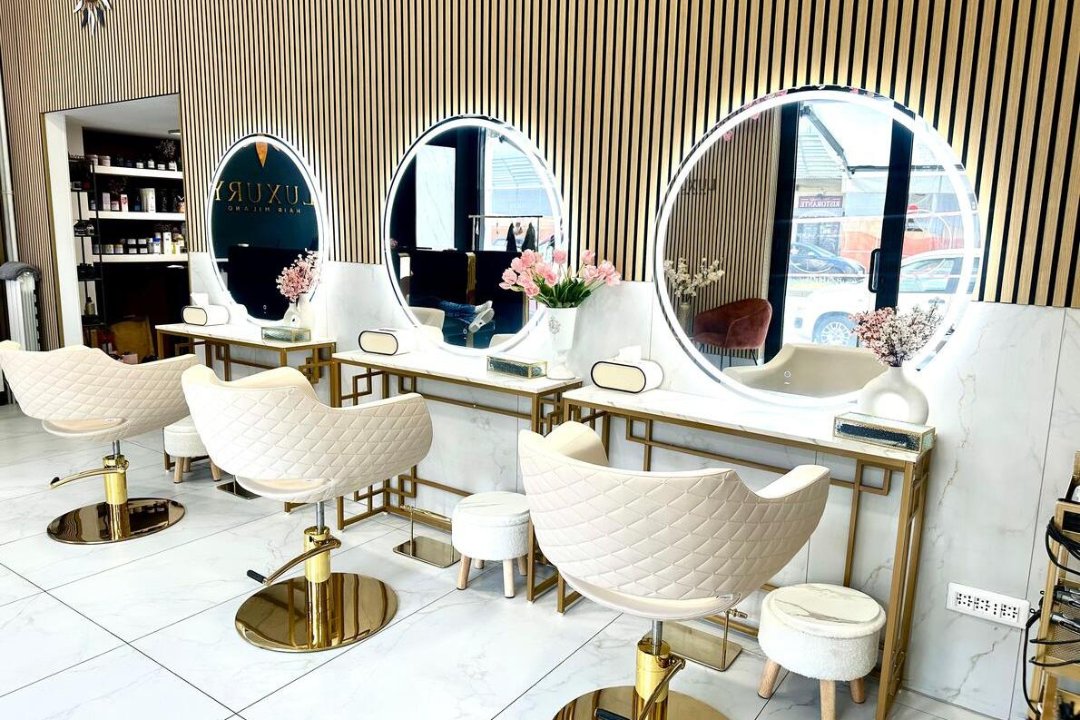 Luxury Hair Milano, Gorla, Milano