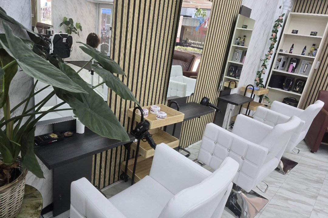 Kapsalon Sam, Hoogvliet, Rotterdam