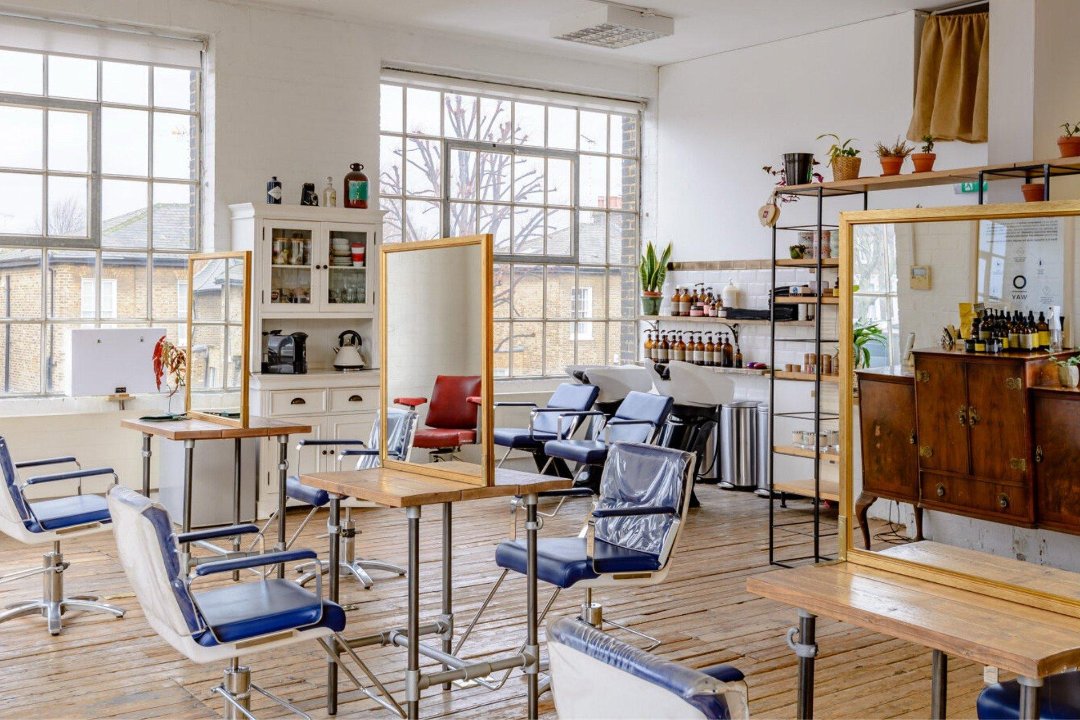 Ricky Alexander Hair, De Beauvoir Square, London