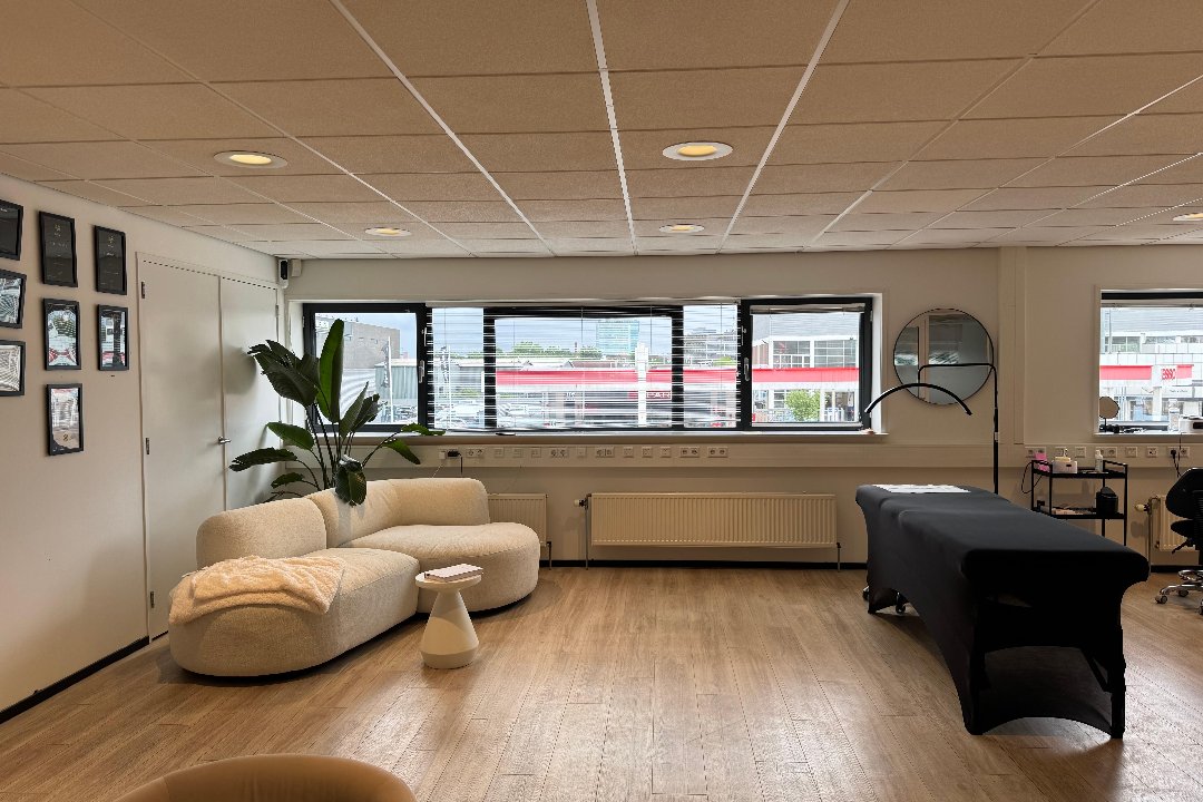 De wimper spot, IJplein en Vogelbuurt, Amsterdam