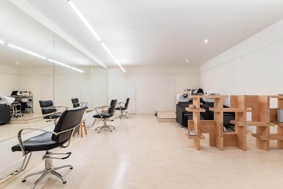 Insense, Uilebomen, The Hague