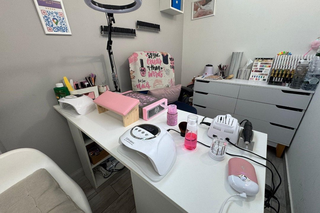 Yuliia Nails c/o Martina Nails & PMU, Portuense, Roma