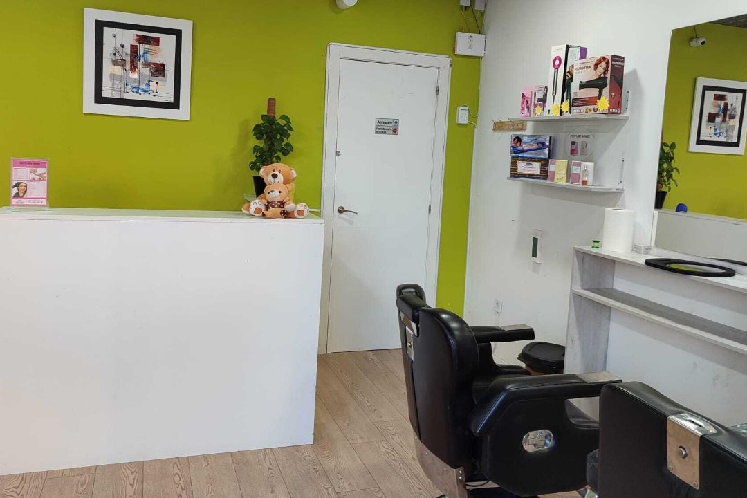 Estética India, Parla, Comunidad de Madrid