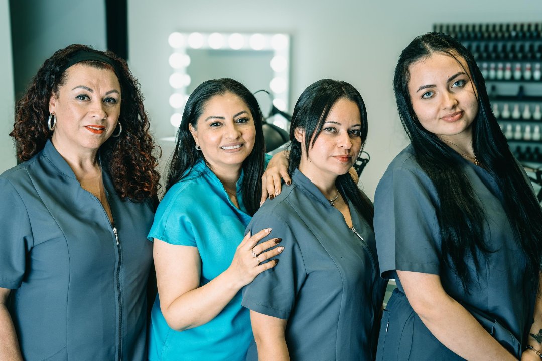 Belligood, Móstoles, Comunidad de Madrid