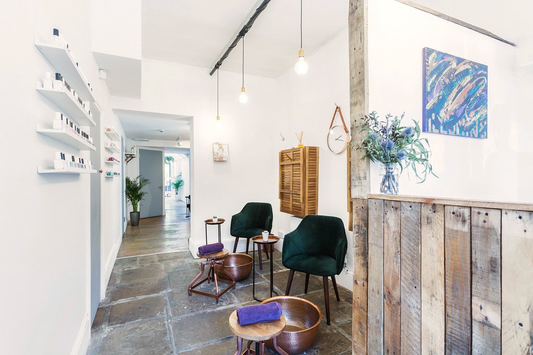 Illumin8 Beauty, Wimbledon, London