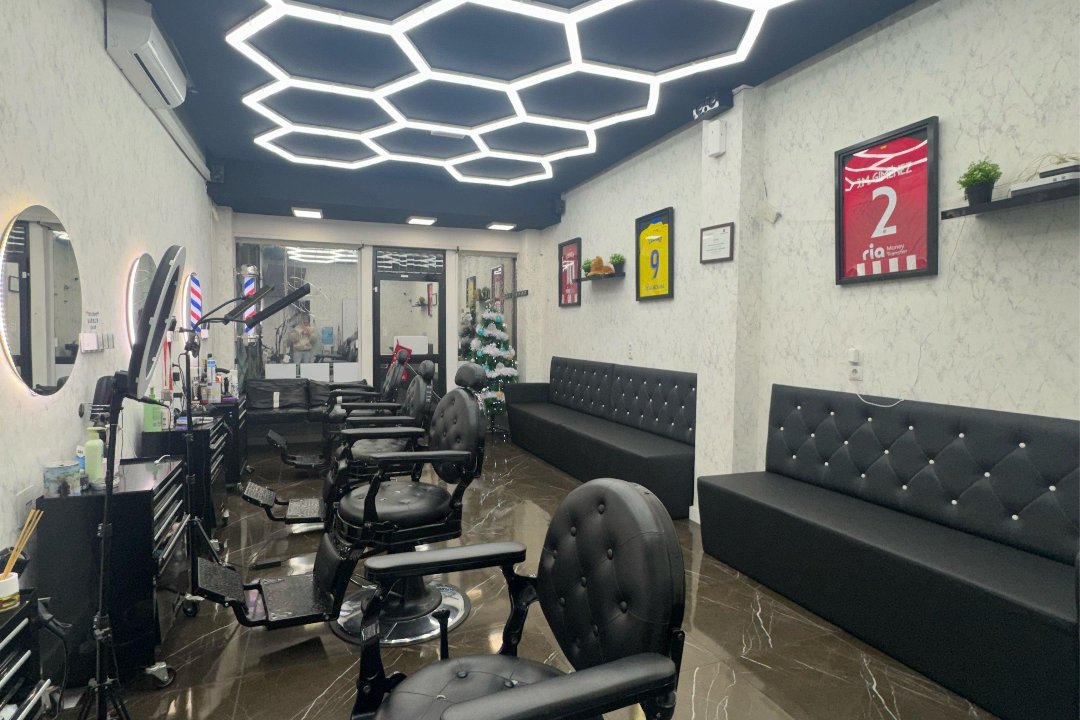 Chechos Barber 1, Calle de la Oca, Madrid