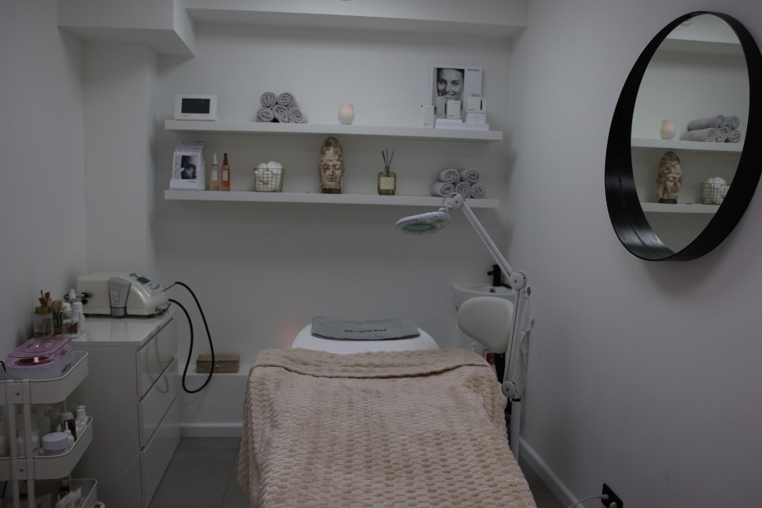 Schoonheidssalon chareau, Van Lennepbuurt, Amsterdam