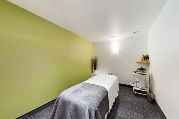 Facials by Tati