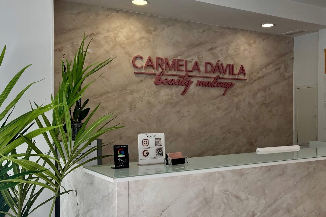 Carmela Dávila, Gaztambide, Madrid