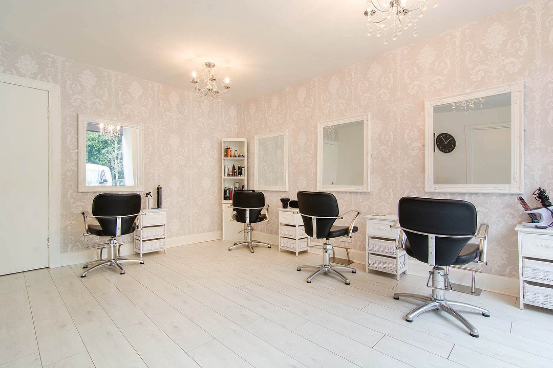 Gloss Hair Salon, Mount Florida, Glasgow
