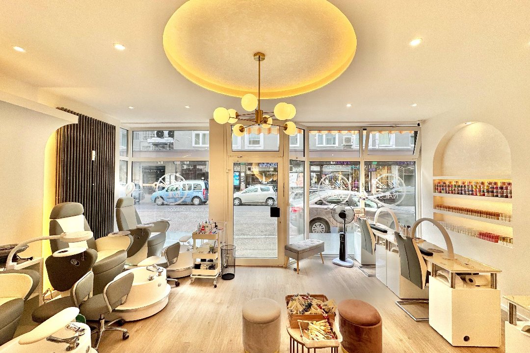 We Do Nails, Schwabing, München