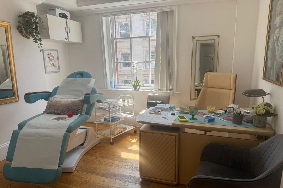 Aesthetics Pharma, Wigmore Street, London