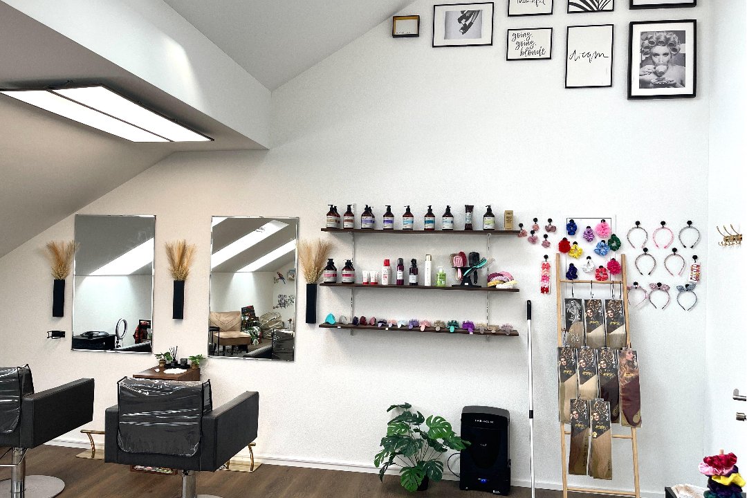 Hair by Sandra Lehner, Kanton Zürich
