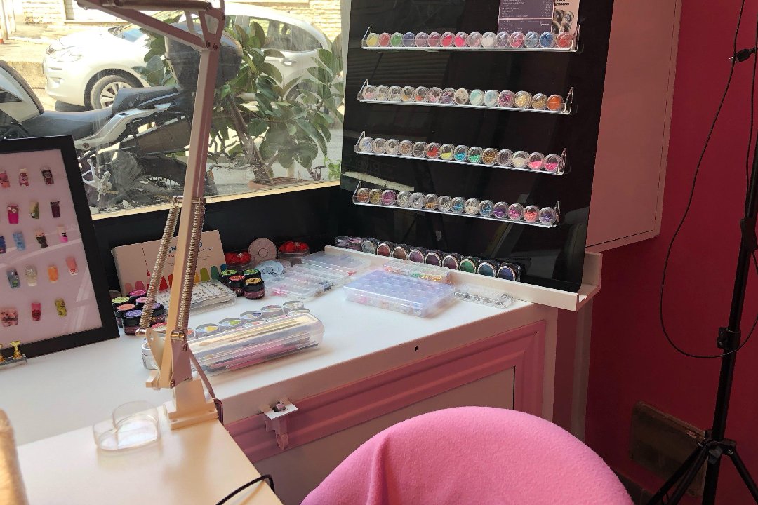 AC Nails, Zona Pietralata, Roma