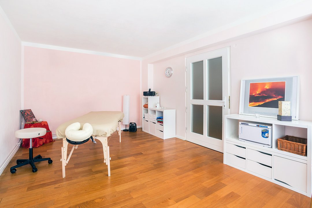 Ulrich Unbekannt Hawaiianische Massage - Praxis Berlin, Prenzlauer Berg, Berlin