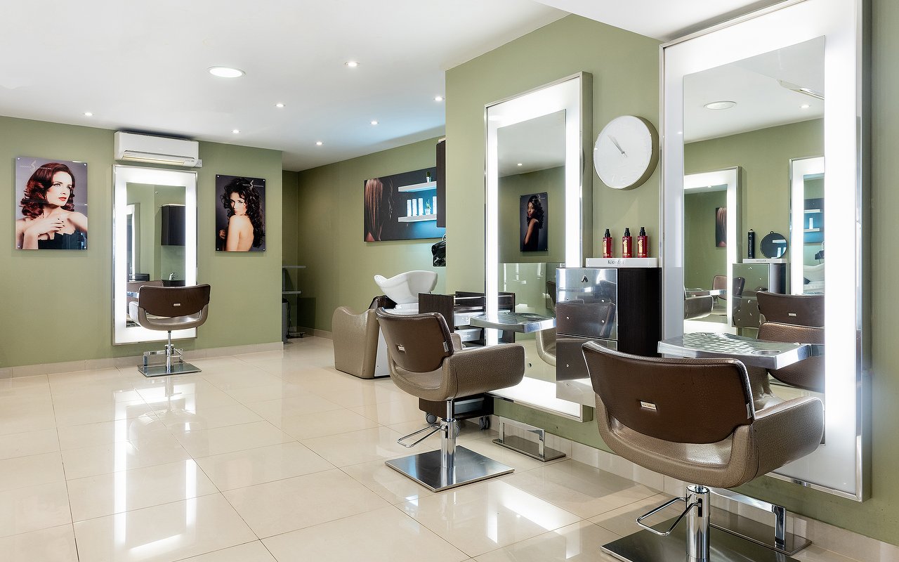 Hair Extensions near Essex Road London Treatwell