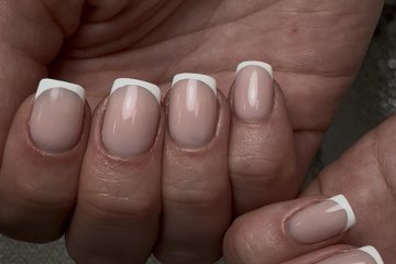 Twin Nail Tech