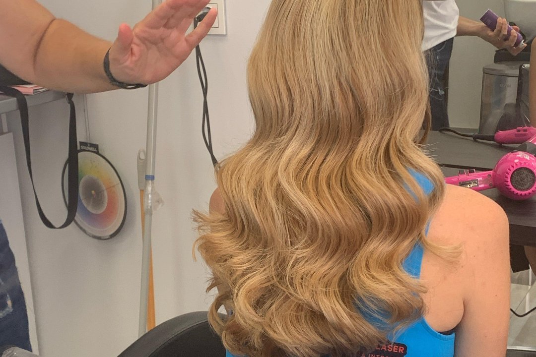 ​Marlooje Belleza Integral, Roquetas de Mar