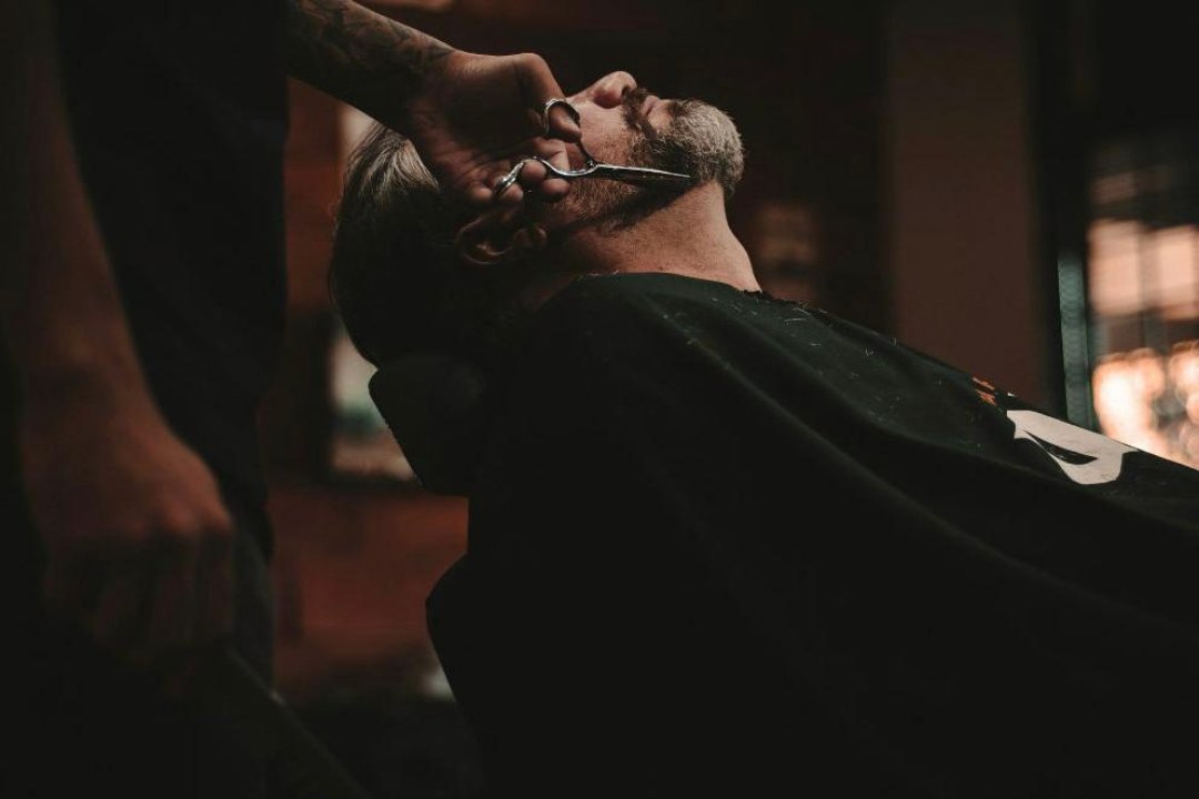 Cut'n Roll Barbershop , Lieve Vrouwekerkhof, Amersfoort
