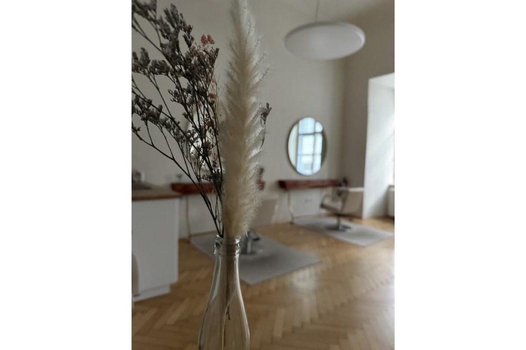 N I A make up & hair, 1. Bezirk Innere Stadt, Graz