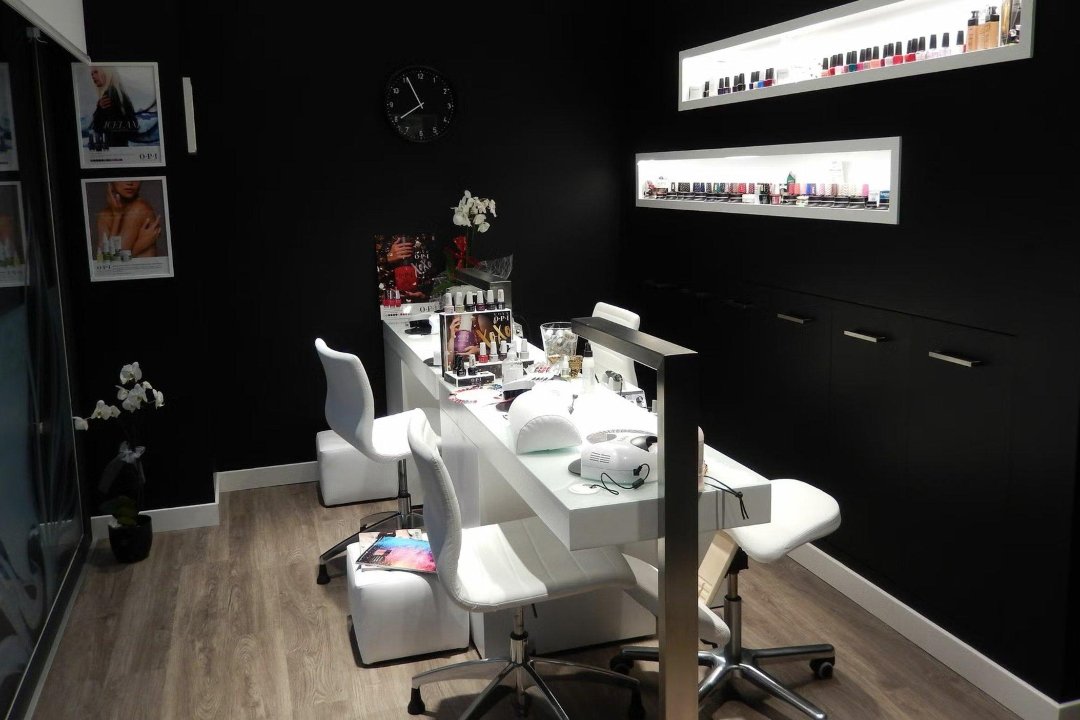 EpilNails, Mantova, Lombardia