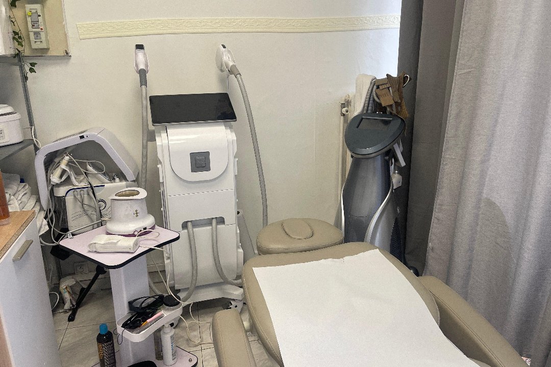 Nour Esthétique et Laser, Issy-les-Moulineaux, Hauts-de-Seine