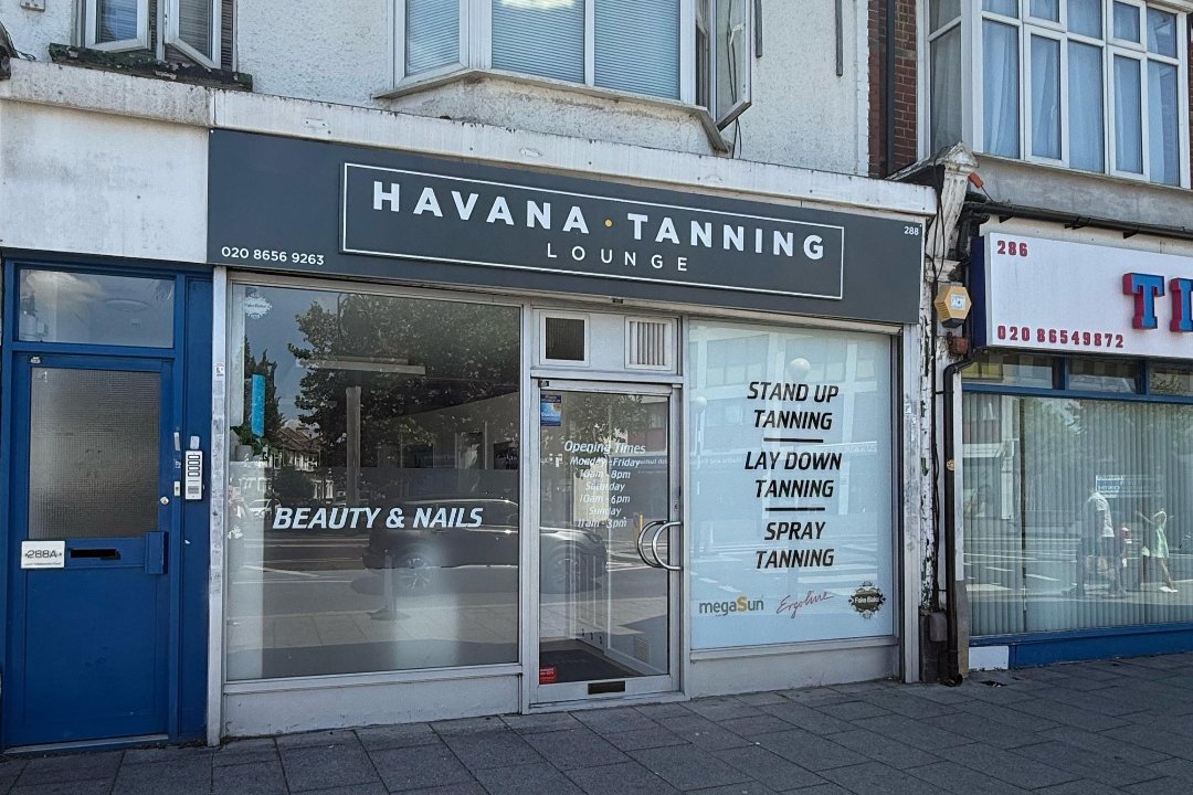 Anna's Beauty, Addiscombe, London