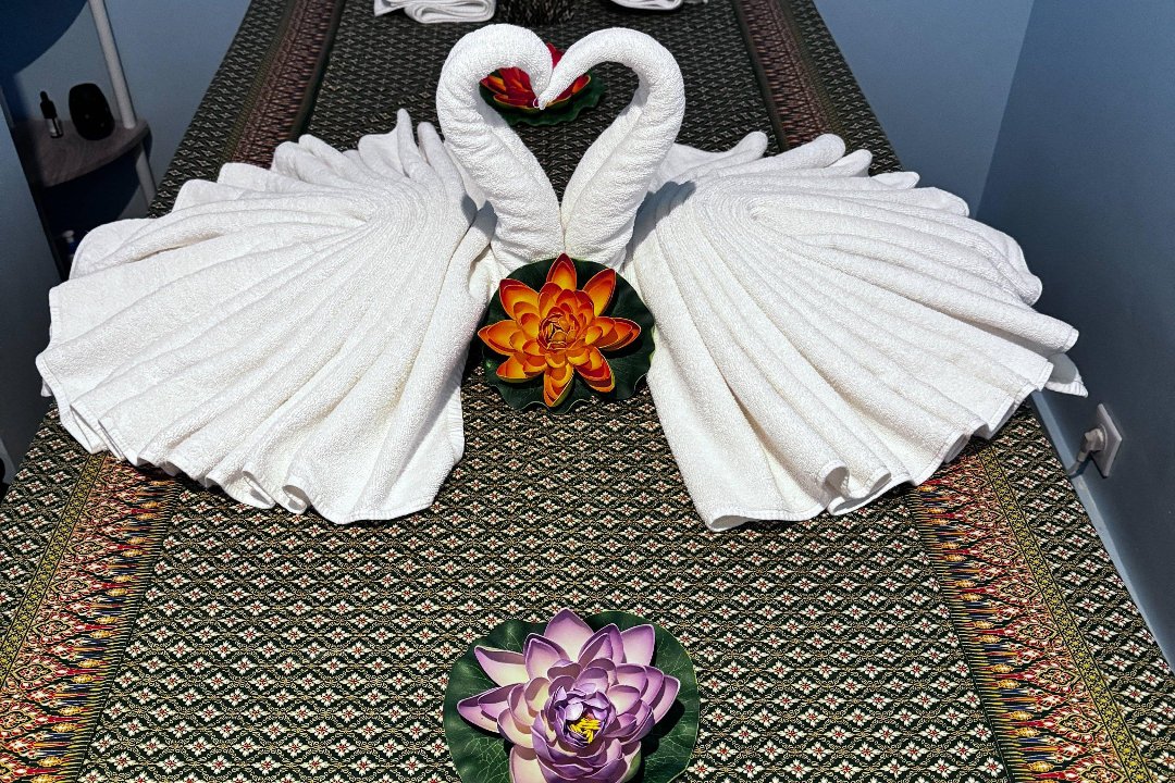 Thai Thara CBD Massage, Rue de Vaugirard, Paris