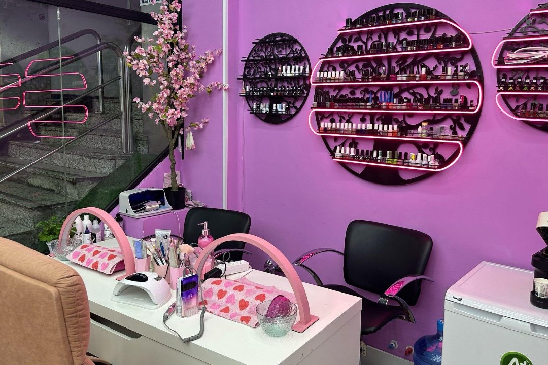 Estética y Barbería Mady, Cuatro Caminos, Madrid