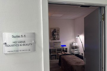 HoVana Holistics & Beauty