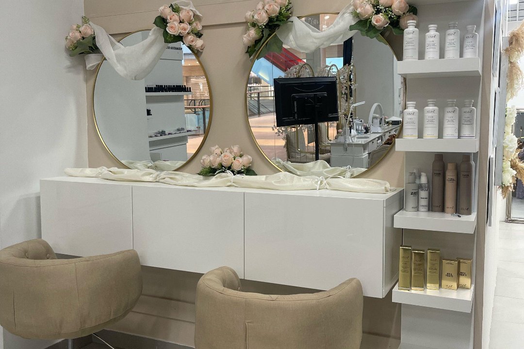 L‘Atelier de Coiffeur Par Madina - Seiersberg, Seiersberg, Steiermark